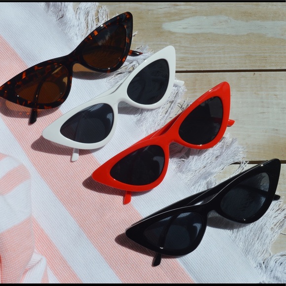 The “Paige” Sunglasses in Red - Picture 2 of 3